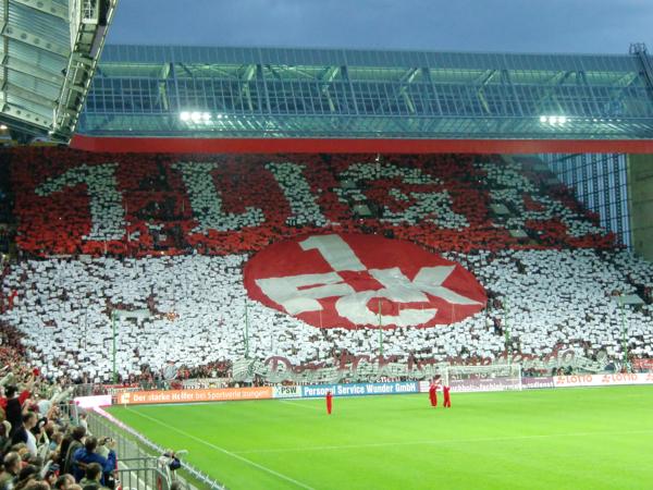 1. FC Kaiserslautern Westkurve - Choreographie 1. Liga - © Foto: Stefan Mai