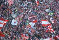 Fritz Walter Stadion - Westkurve (Foto: KLinform)